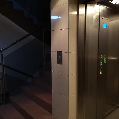 City Center Pitstop Apartment