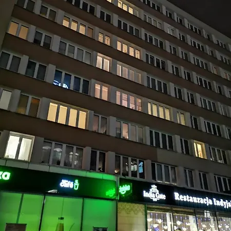 City Center Pitstop * Varşova