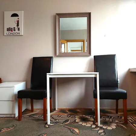 City Center Pitstop *